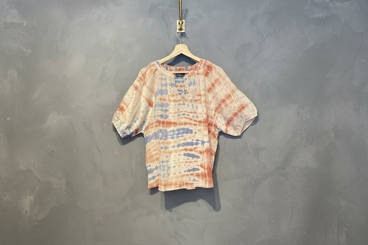 Rosalia Blouse. Size: S/M. No: 37