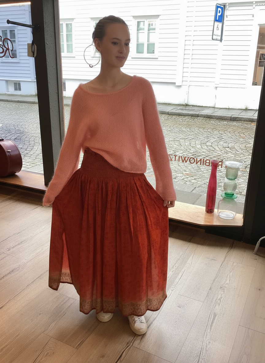 Vienna skirt. One Size. No. 13K