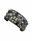 Bracelet. Leather+ stud+ flowers rhinestones.Color: Grey. X2876 C0501