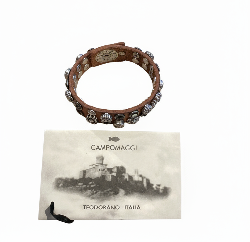 Bracelet. Leather+ Stud +Strass. Color: Cognac. X2876 C1502 .
